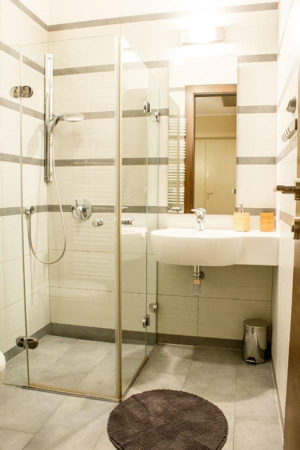Sauna Luxurious Apartment Krakau Exterior foto